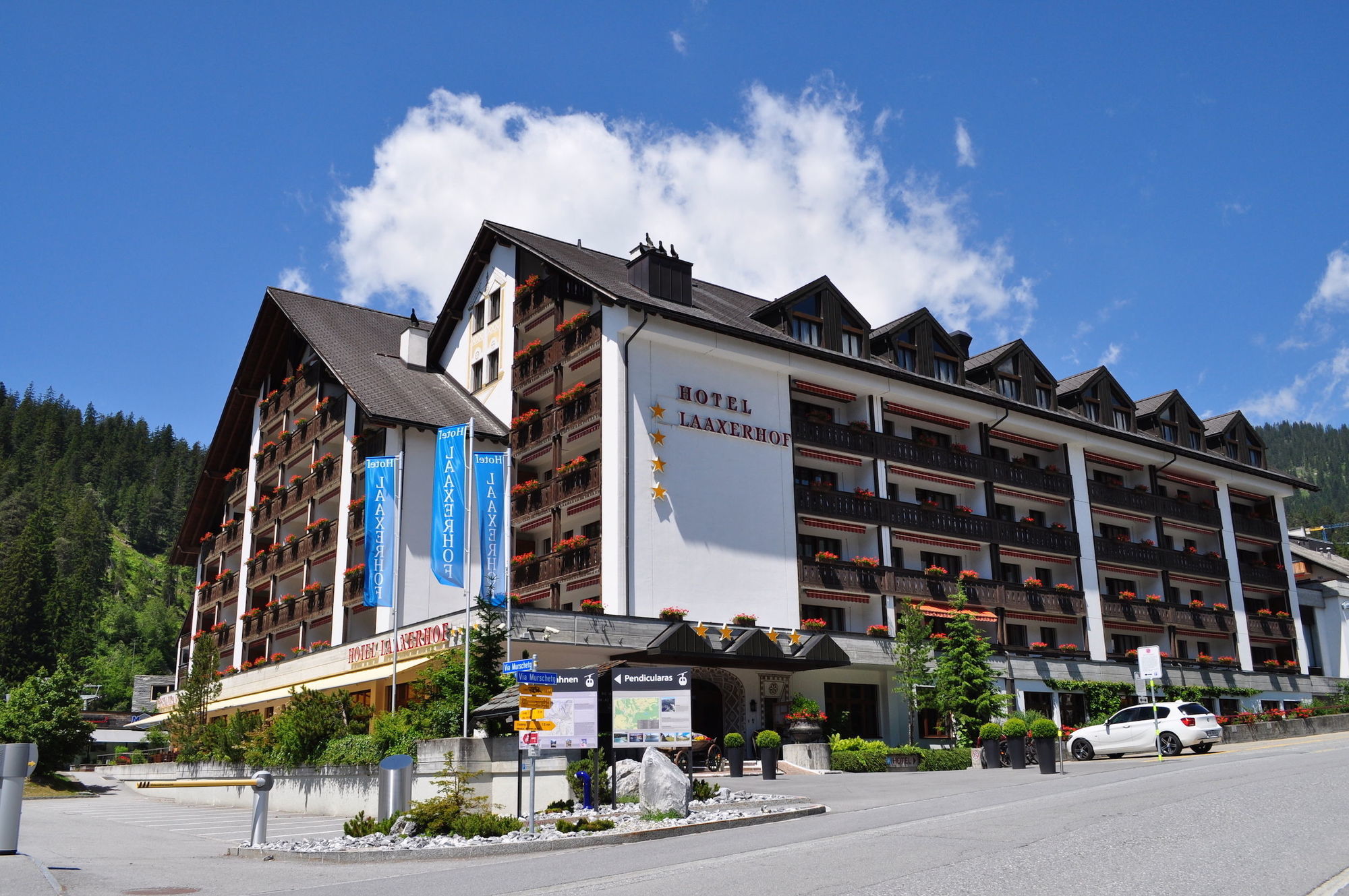 Hotel Laaxerhof Esterno foto